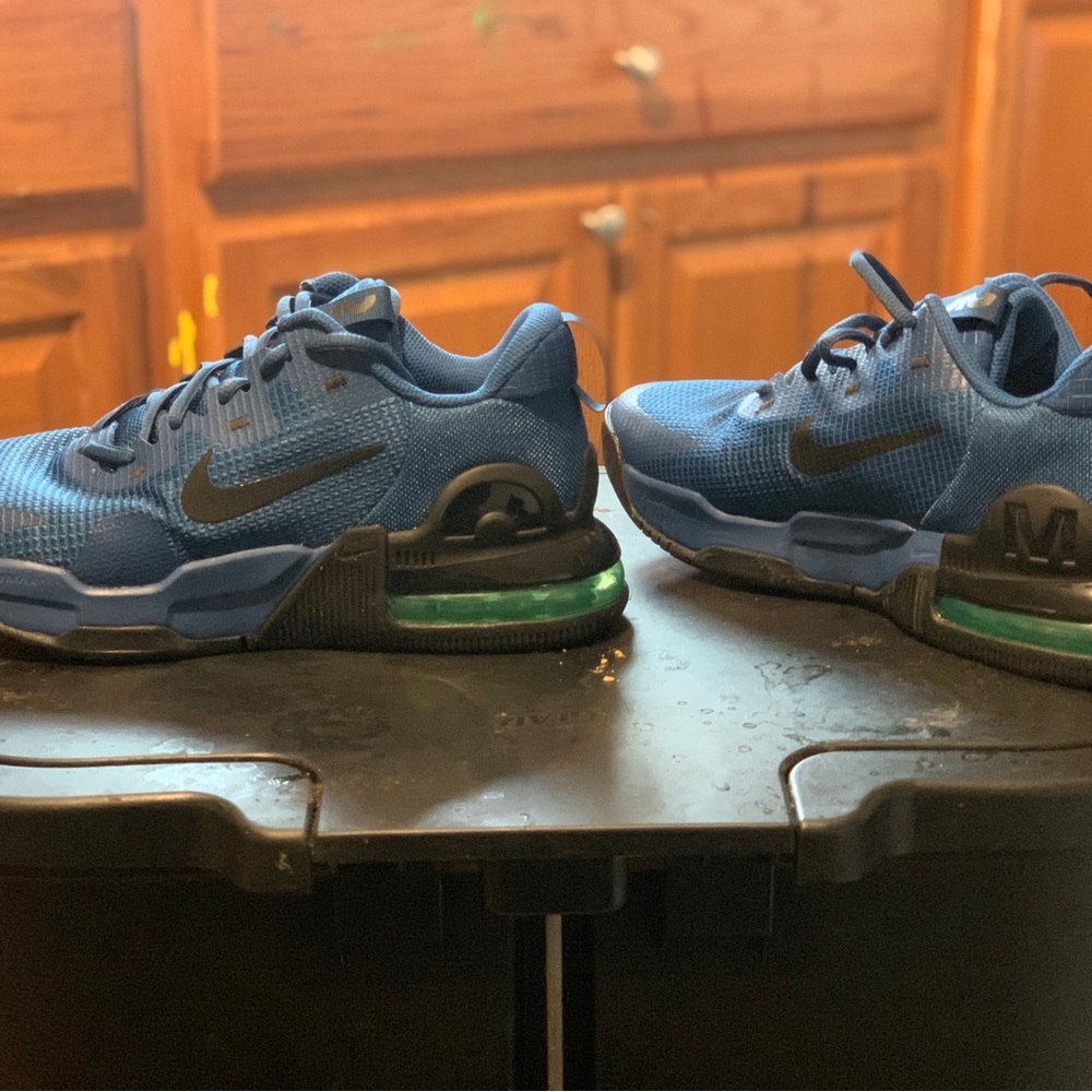 Nike Blue and Black Sneakers with Air Cushioning